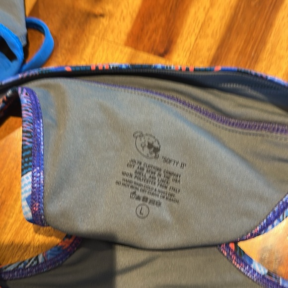 Jolyn Blue Bikini Set with Patterned Bottom - Picture 3 of 10